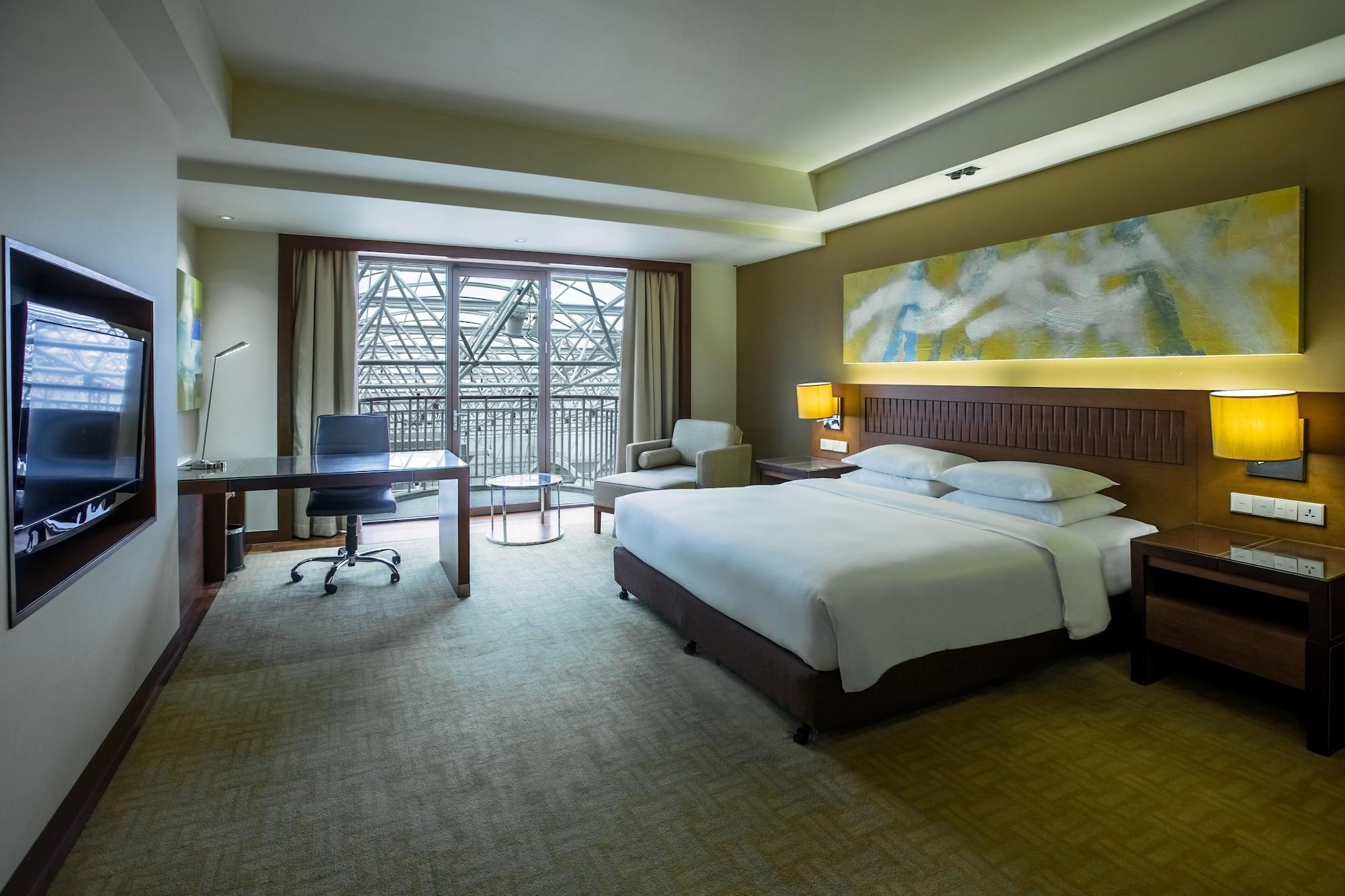 Hyatt Regency Kinabalu Hotel Кота Кинабалу Екстериор снимка Deluxe Room