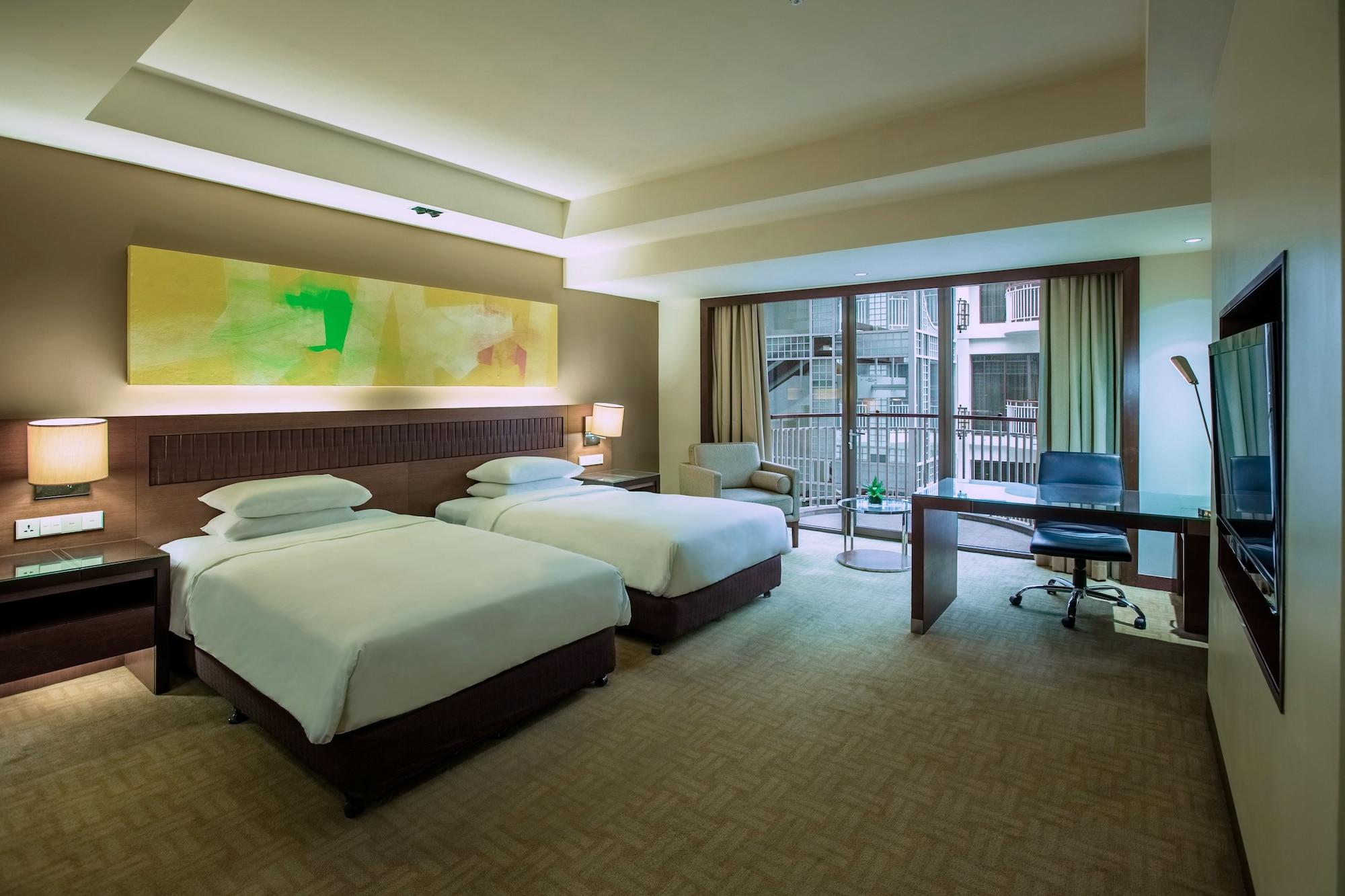 Hyatt Regency Kinabalu Hotel Кота Кинабалу Екстериор снимка