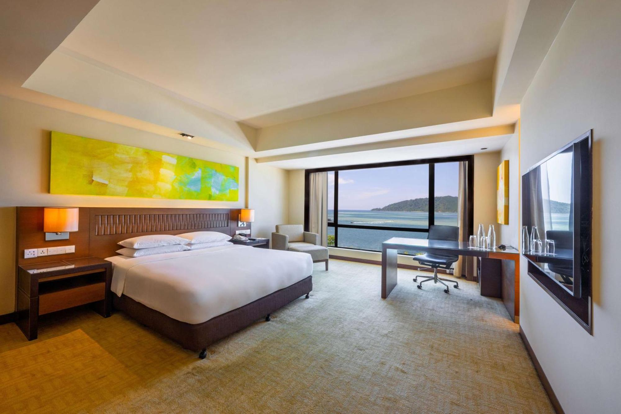Hyatt Regency Kinabalu Hotel Кота Кинабалу Екстериор снимка