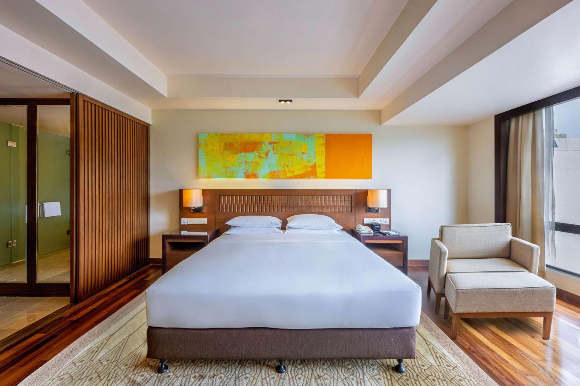 Hyatt Regency Kinabalu Hotel Кота Кинабалу Екстериор снимка