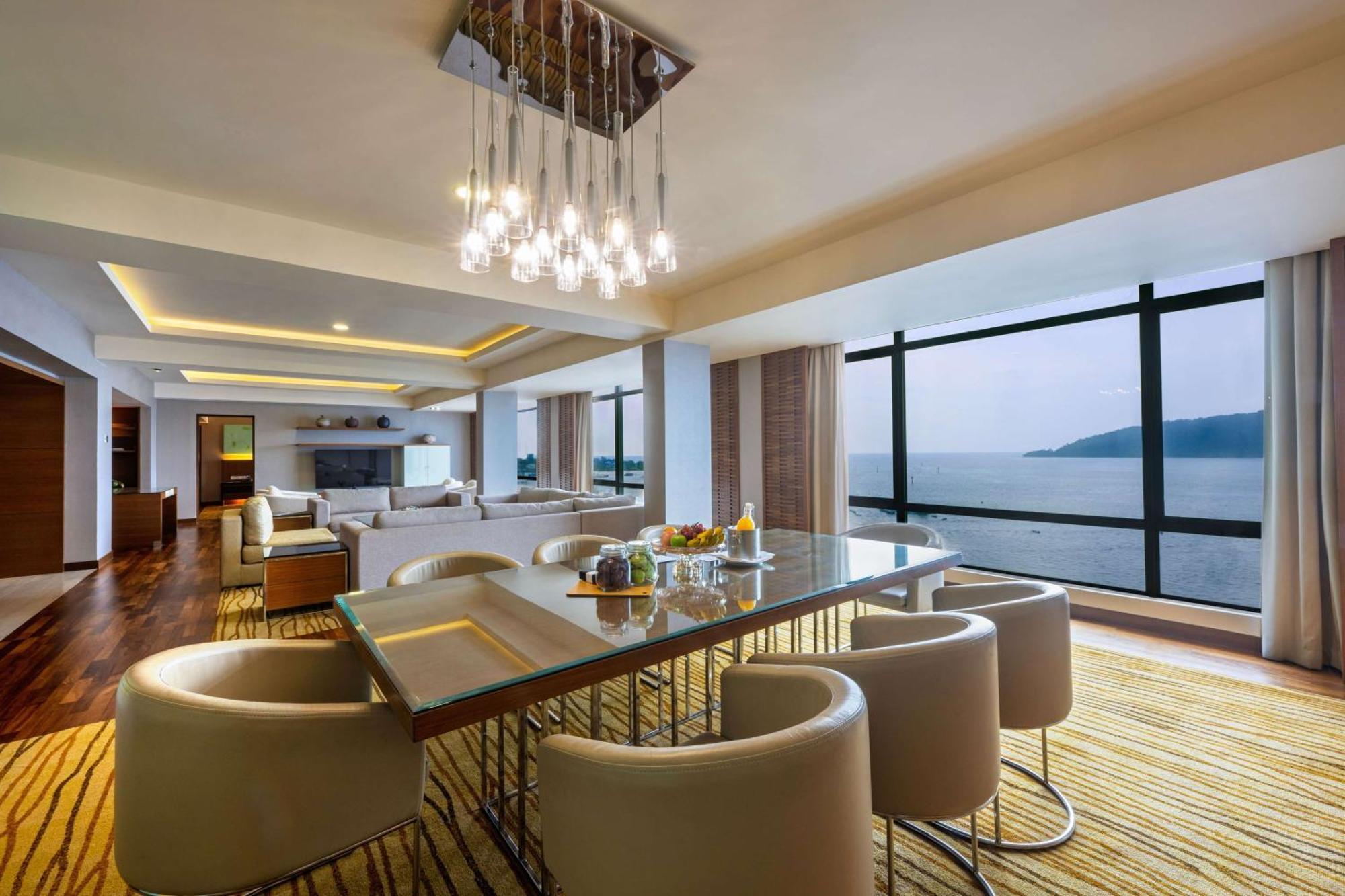 Hyatt Regency Kinabalu Hotel Кота Кинабалу Екстериор снимка
